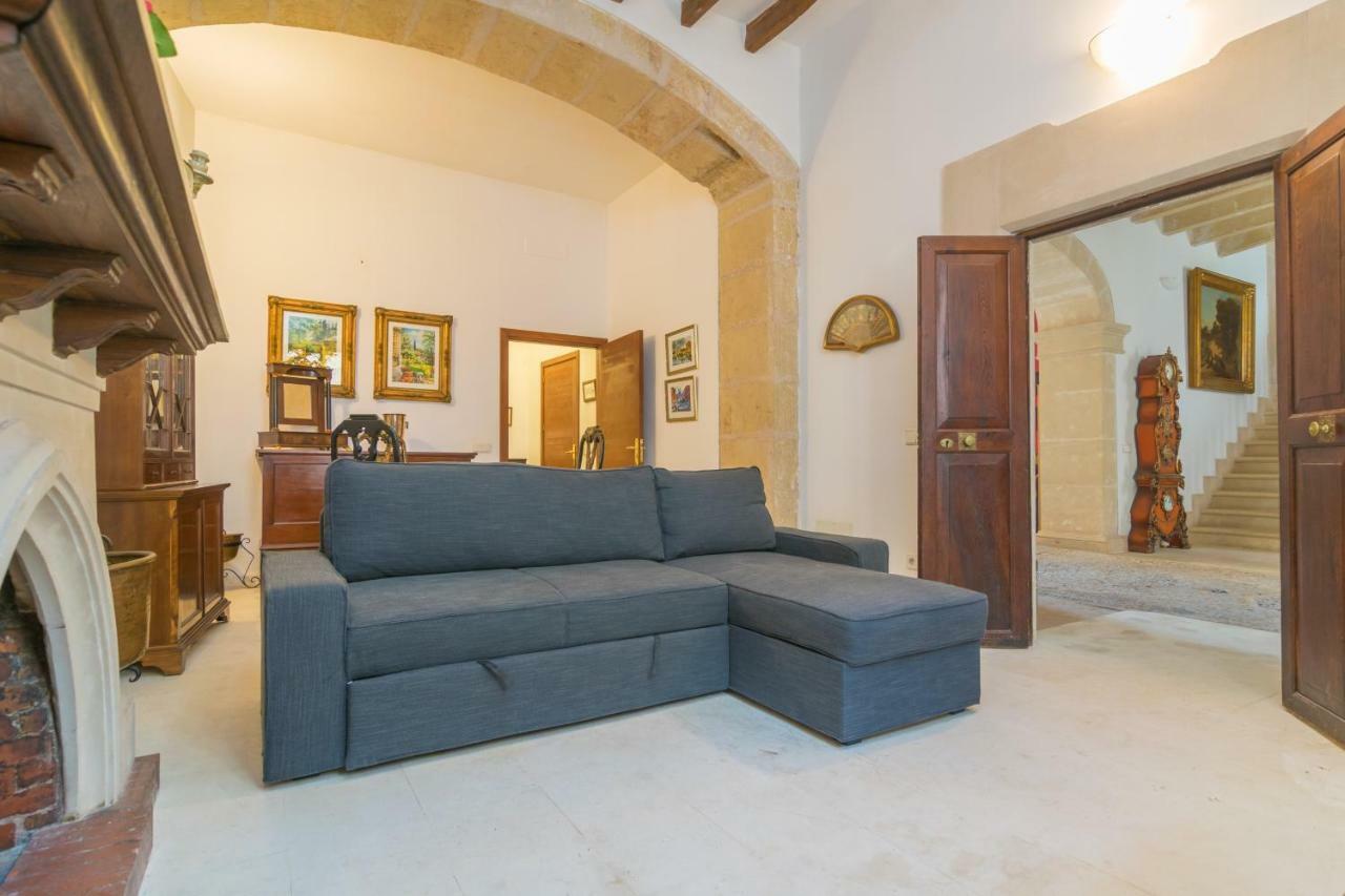 Cal Senyor Damia Vila Santanyí Exterior foto